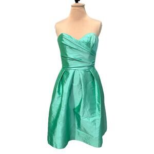 Alfred Sung Green Strapless Sweetheart Top Bridesmaid Cocktail Dress Size 10
